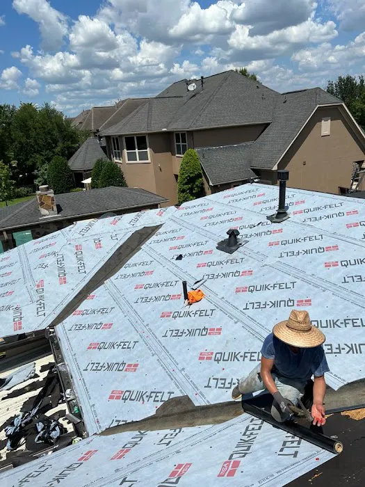 Zacarias Roofing LLC Picture 7