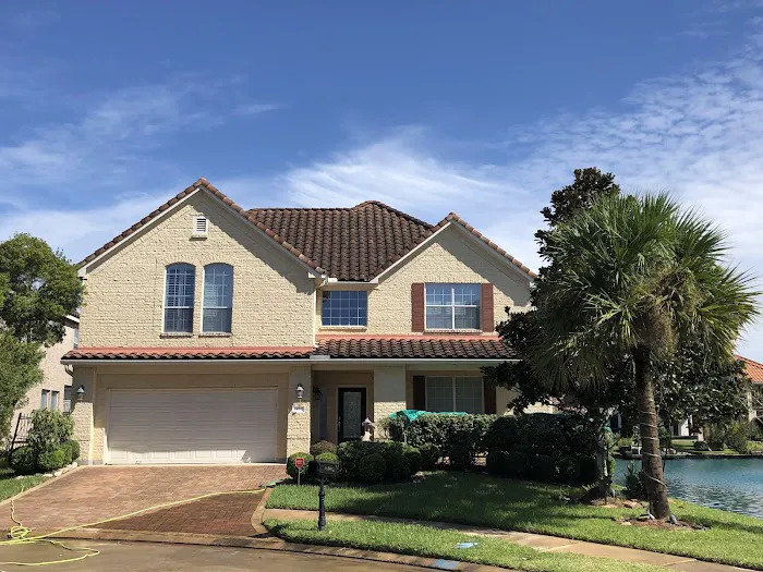 Star Roof Cleaning Picture 3