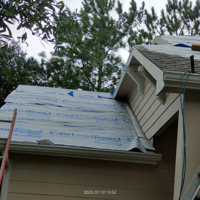 Gomez Roofing Picture 7