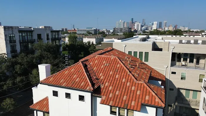 Kalina Roofing & Exteriors Picture 3