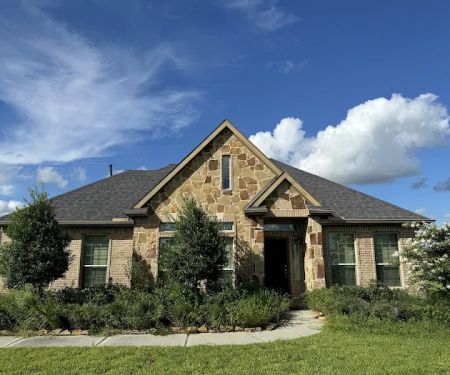 Kalina Roofing & Exteriors