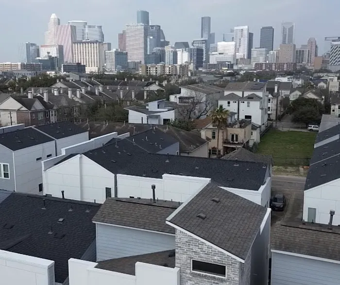 Kalina Roofing & Exteriors Picture 4