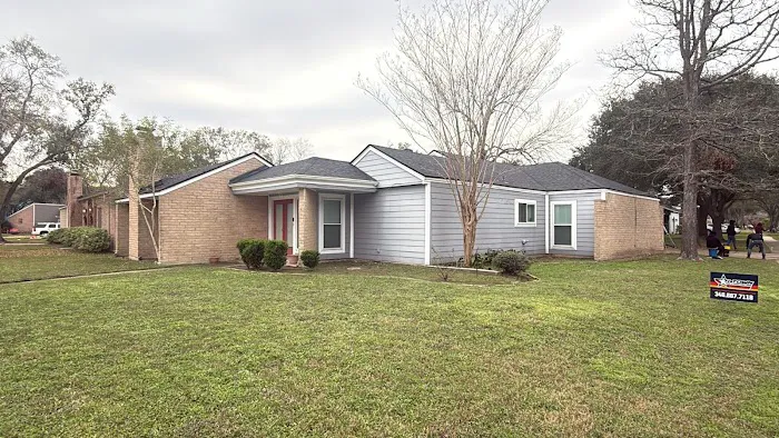 H Town Roof & Constructions LLC. Picture 1