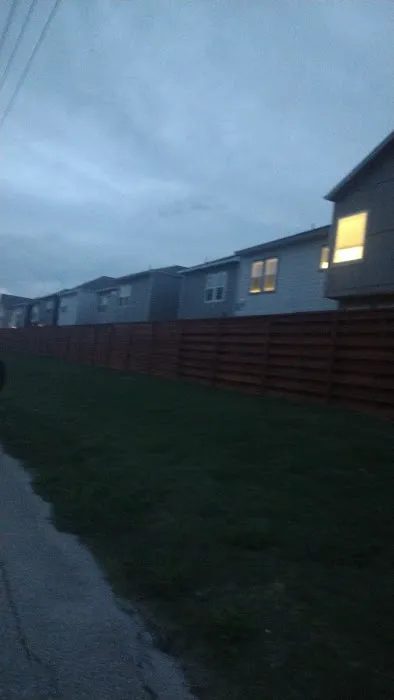 Hexagon Roof & Solar LLC Picture 1