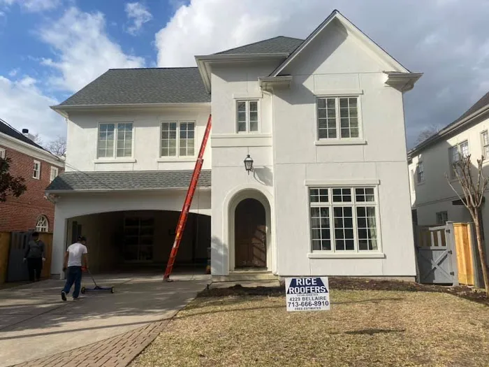 Rice Roofers Picture 4