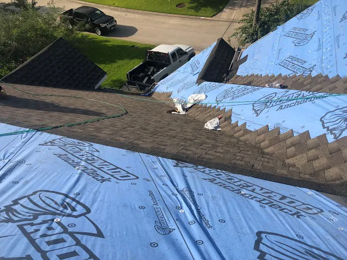 A&M ROOFING Picture 4