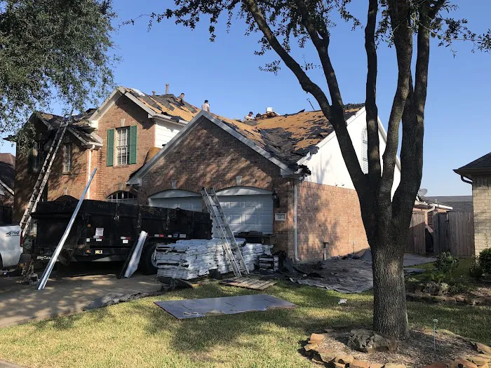 Solutions Roofing & Building Inc. Picture 3