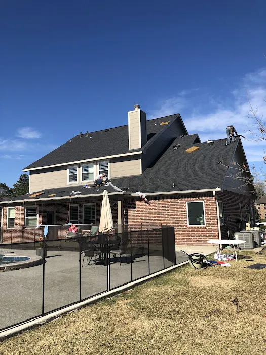 Solutions Roofing & Building Inc. Picture 1