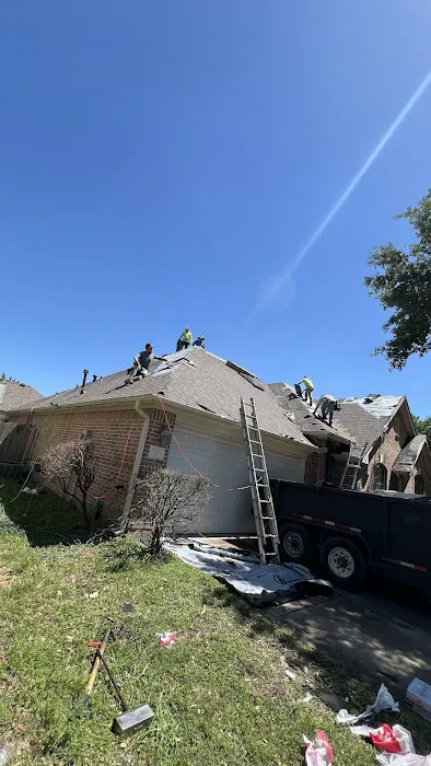 TX Roofing & Services Picture 1