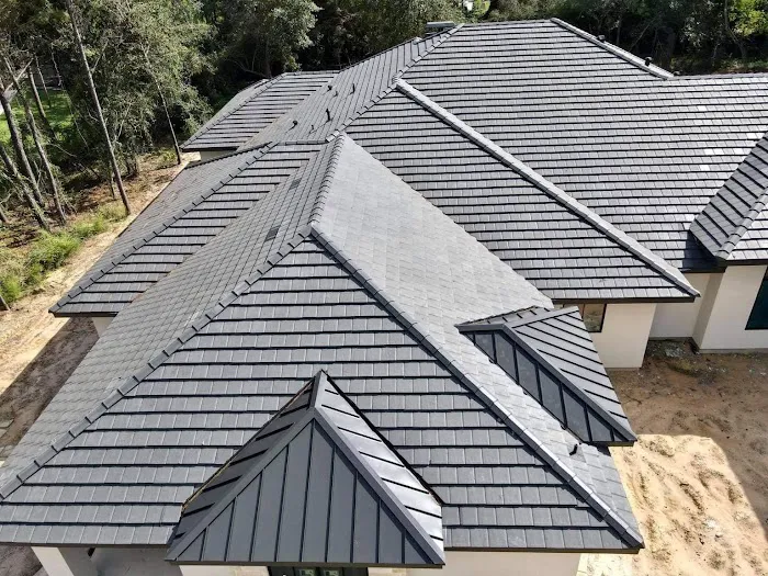 Buendia Roofing & Sheetmetal Picture 7