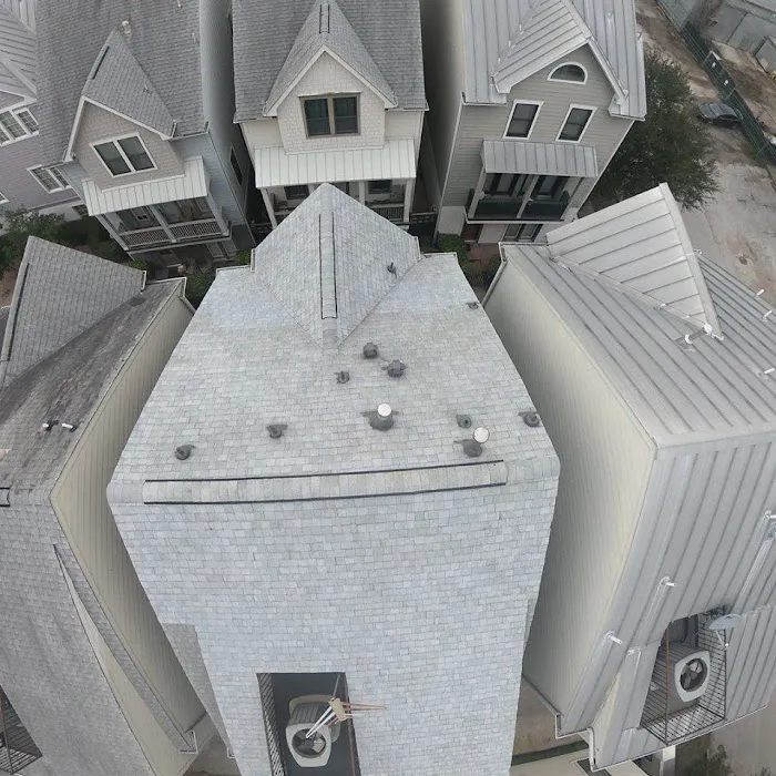 The Roof Father Picture 3