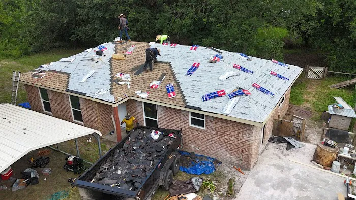 KGM Roofing Picture 1