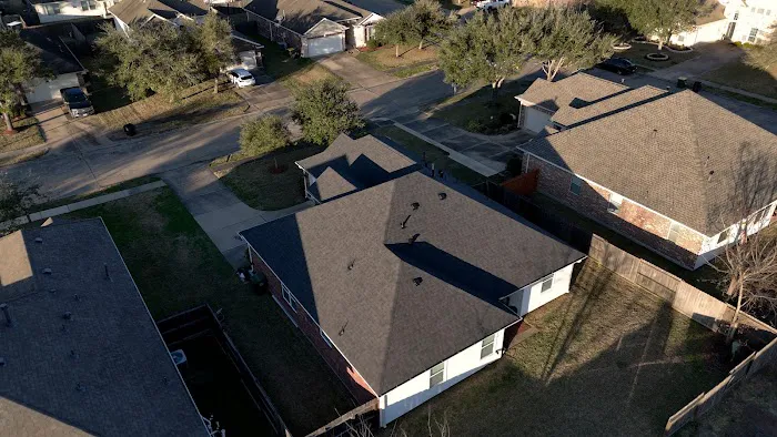 Epic Roofing & Construction LLC Picture 2