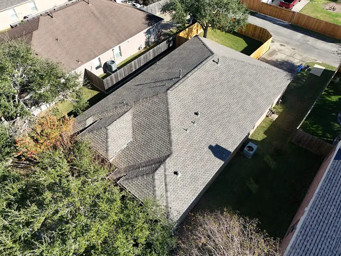 Epic Roofing & Construction LLC Picture 10