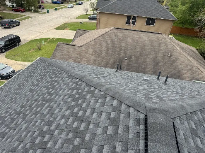Aguirres Roofing LLC Picture 8