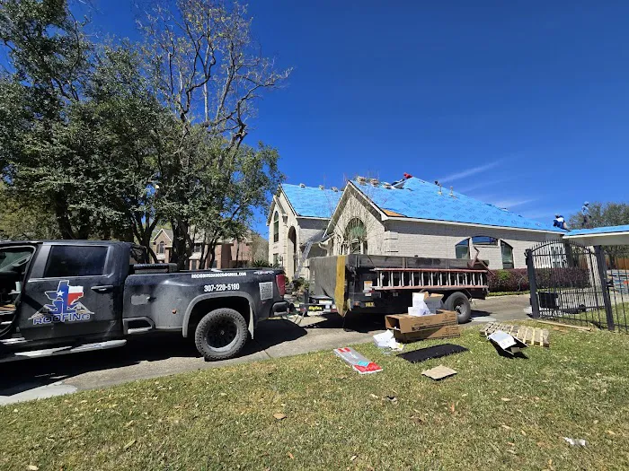 JL ROOFING Picture 1