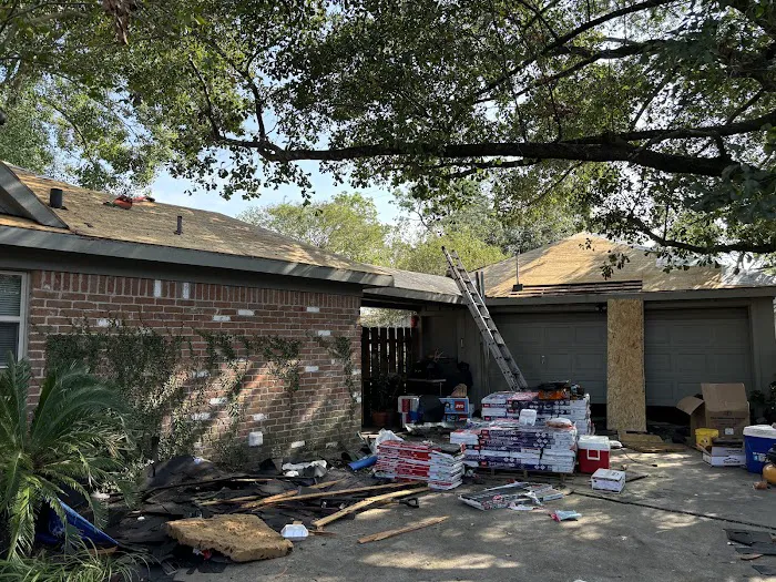 Long Point Roofing - Larry D. Kolb, II Picture 5