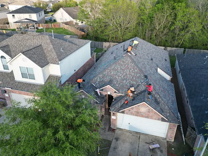 Renova Roofing LLC - Insurance Claim Experts Picture 3