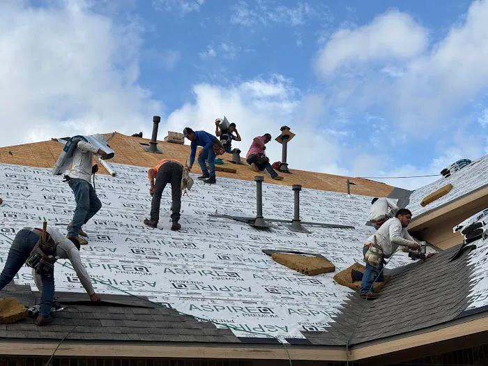 Craft Masters Roofing & Exteriors Picture 9