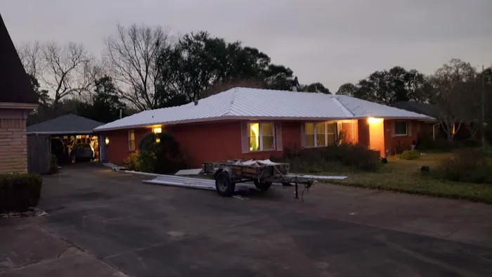 M Tech Roofing and Services Picture 10