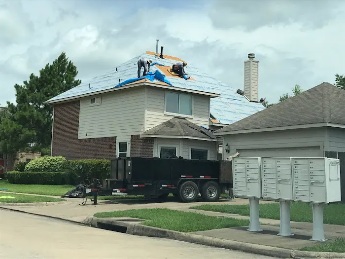 SORIANO ROOFING AND REMODELING LLC Picture 2