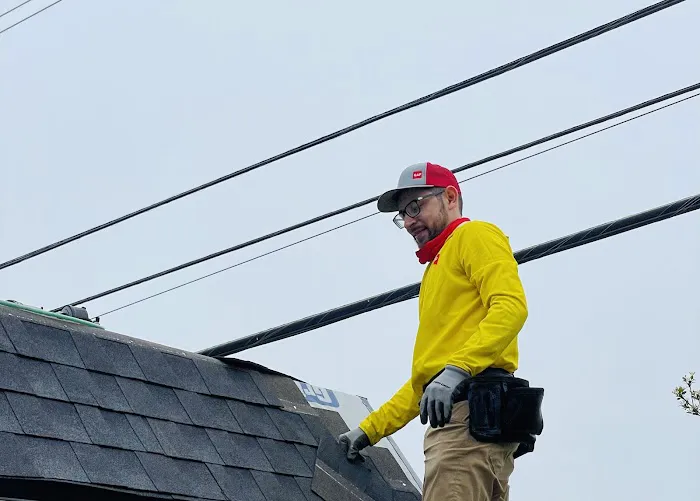 Heart Roofing LLC Picture 2