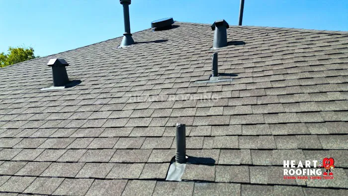 Heart Roofing LLC Picture 4