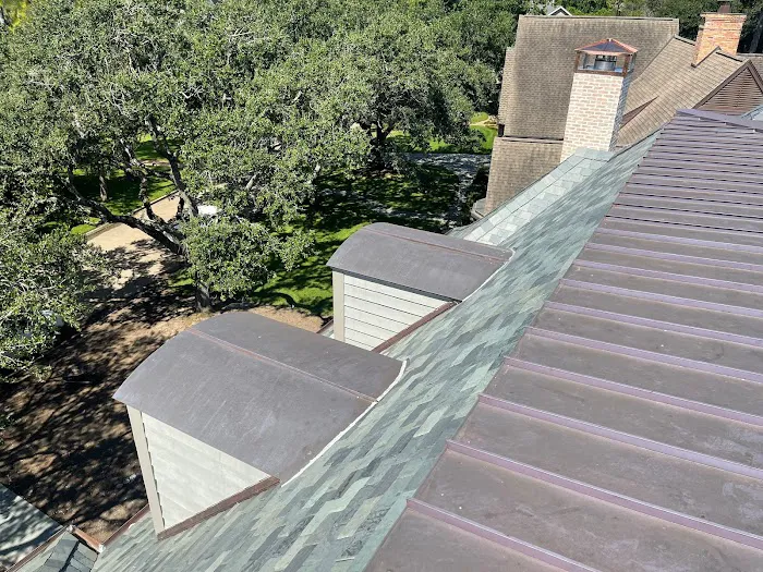 Cedros construction service Picture 7