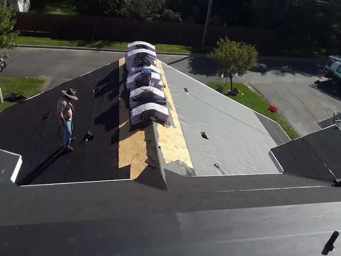 Expert Roof and Remodeling Picture 10