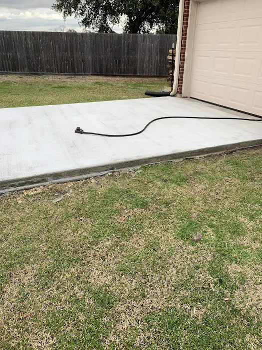 Right Hand Roofing Picture 5