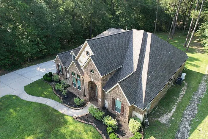 Lucid Services Picture 9