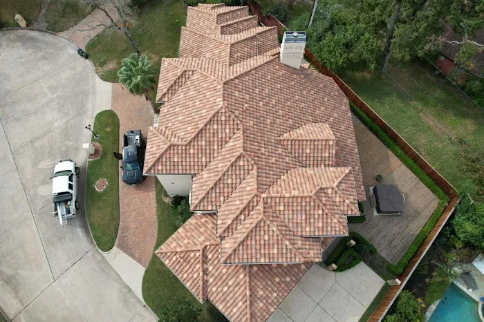 Lucid Services Picture 6