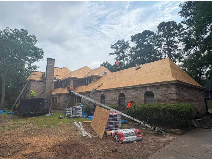 Buendia Construction Picture 1