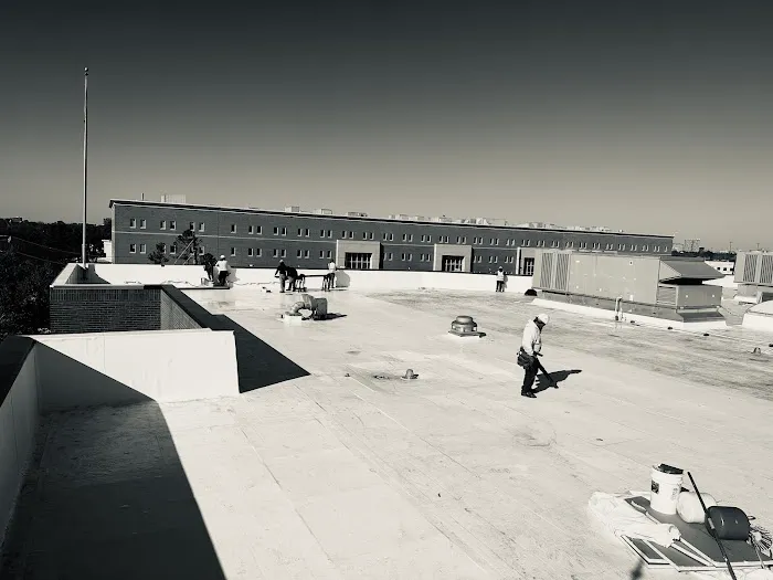 Ibarra’s Roofing Picture 4