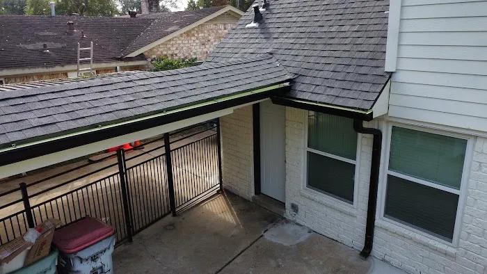 Brunet Roofing & Construction Picture 1