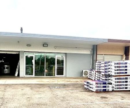 Crystal's Roofing Supply