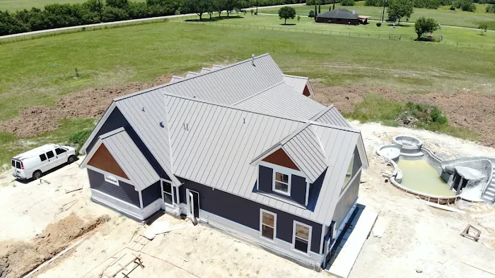 Gulf-Tex Roofing & Services LLC Picture 7