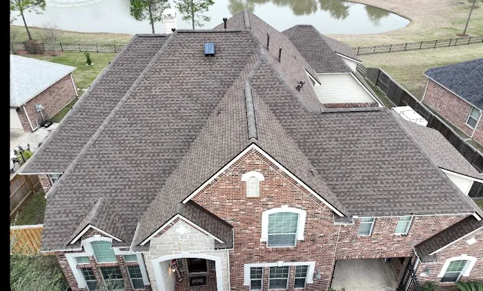 Nitro Roofing Picture 4