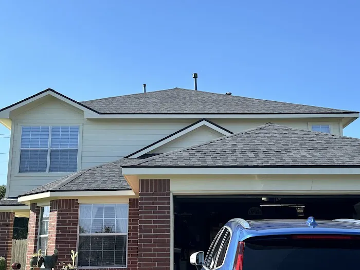 Nitro Roofing Picture 3