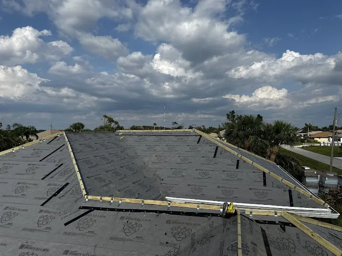 ESCOTO CONSTRUCTION LLC. Roofing Picture 1