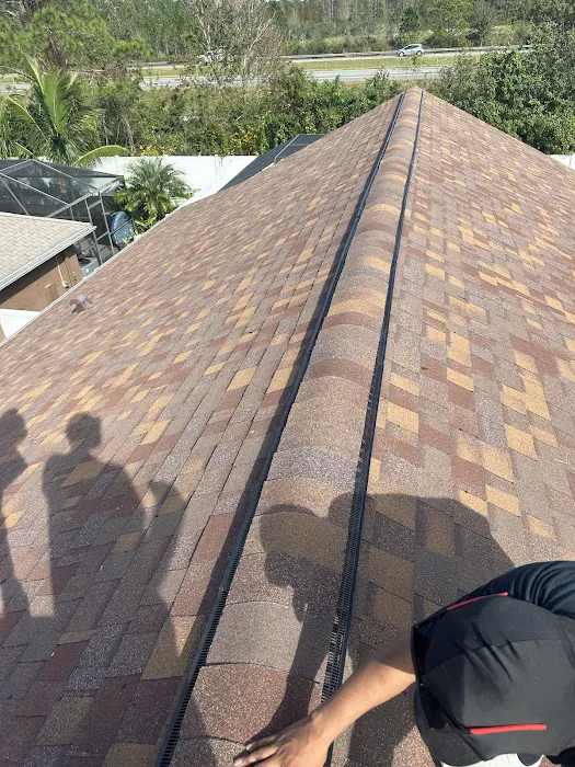 ESCOTO CONSTRUCTION LLC. Roofing Picture 6