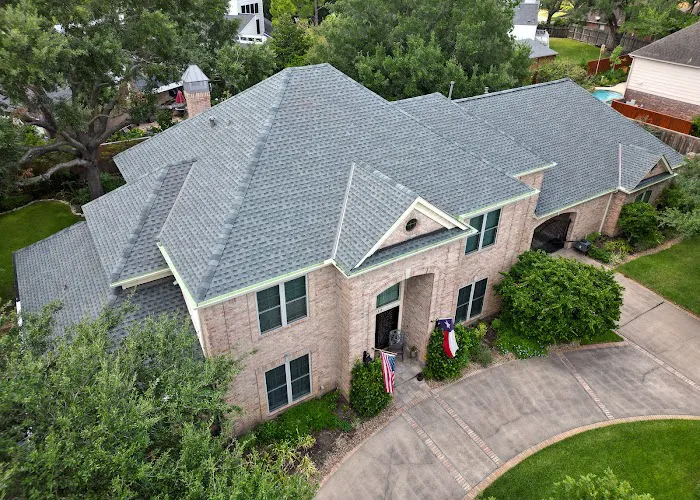 Ideal Roofing Picture 9