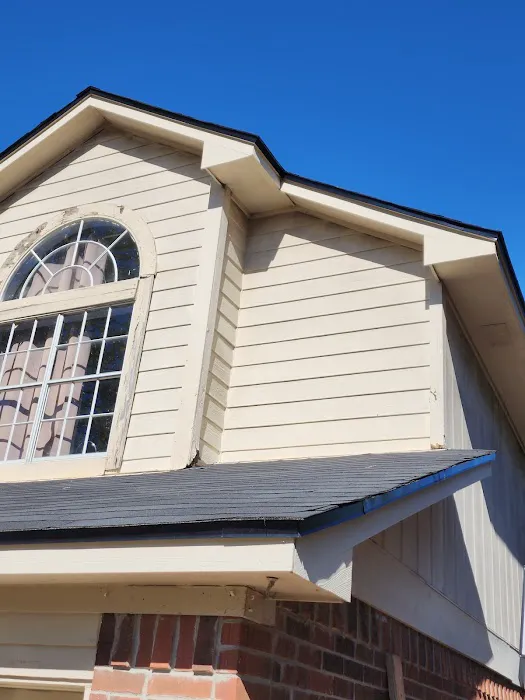 Maverick Exteriors Picture 2