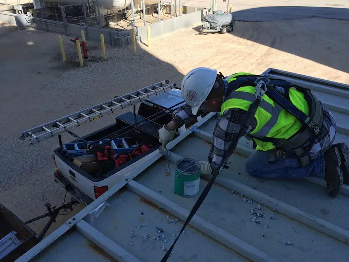 Courtesy Roofing Inc. Picture 4