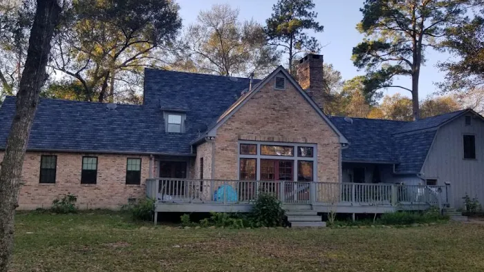 M.Q Roofing & Siding Inc. Picture 6