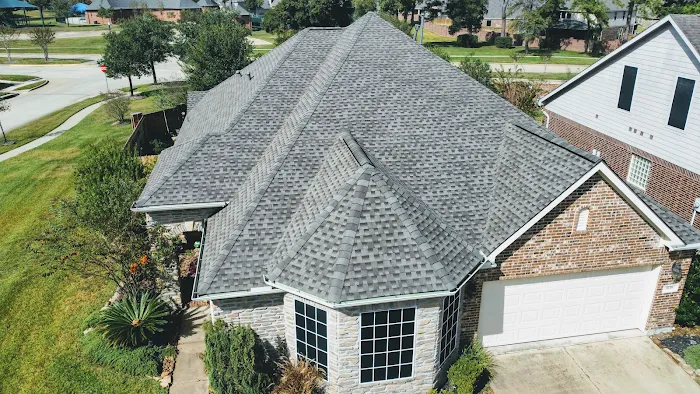 M.Q Roofing & Siding Inc. Picture 10