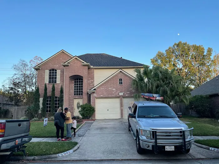 Premier Roofing & Remodeling Picture 1