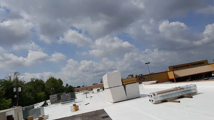 IJW Commercial Roofing LLC Picture 1