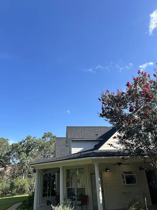 Clutch City Roofing & Siding Picture 3