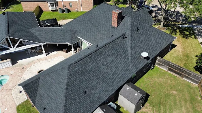 Legacy Roofing & Exteriors Picture 1